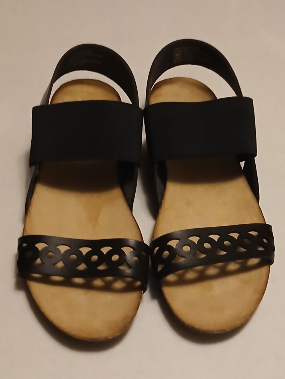 R2 Lara Black Women’s Comfort Sandals - Stylish Strappy Design
